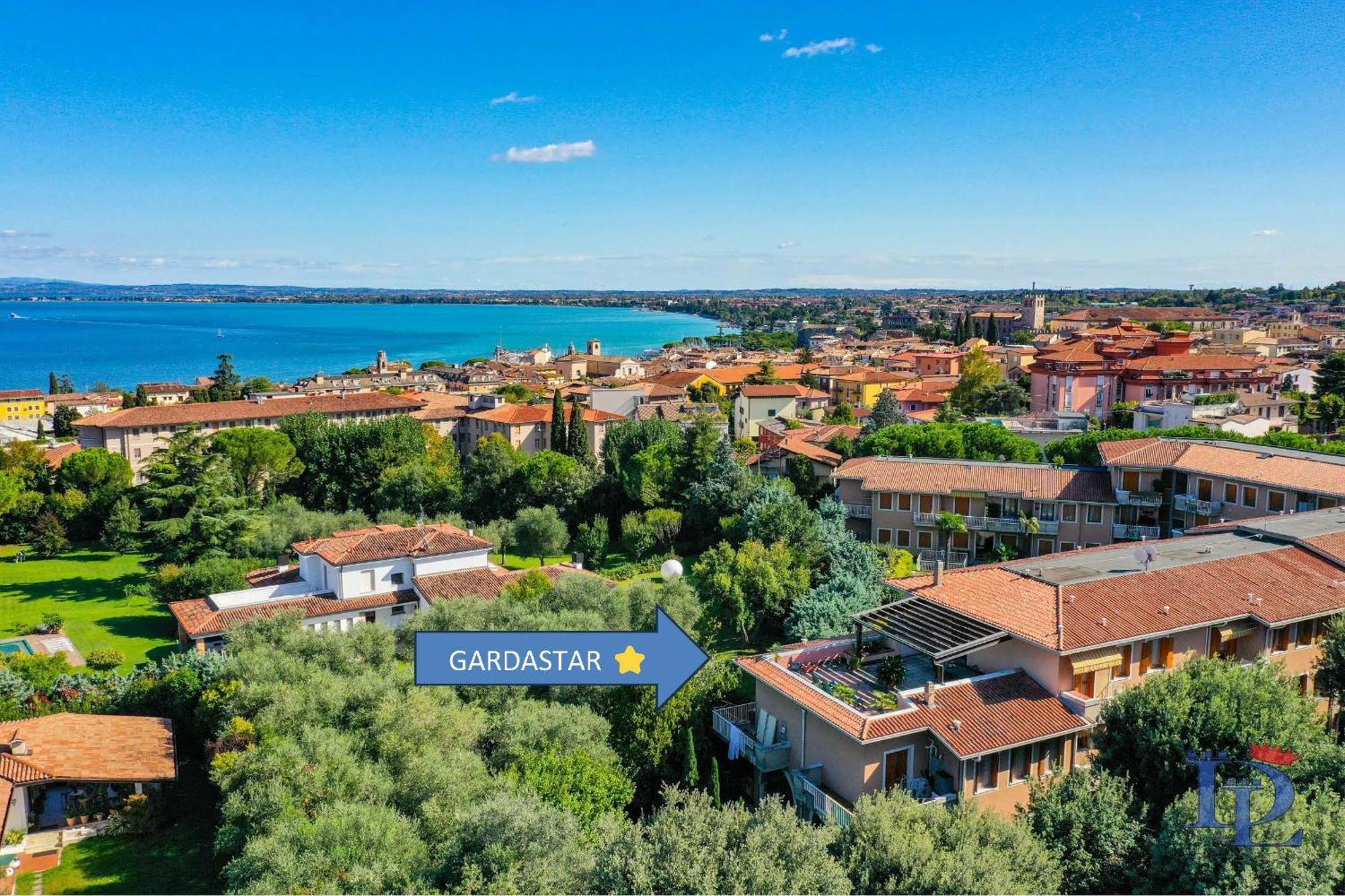 Desenzanoloft Official Partner Marriott Homes & Villas - Gardastar La Stella Del Lago Дезенцано-дель-Гарда Екстер'єр фото