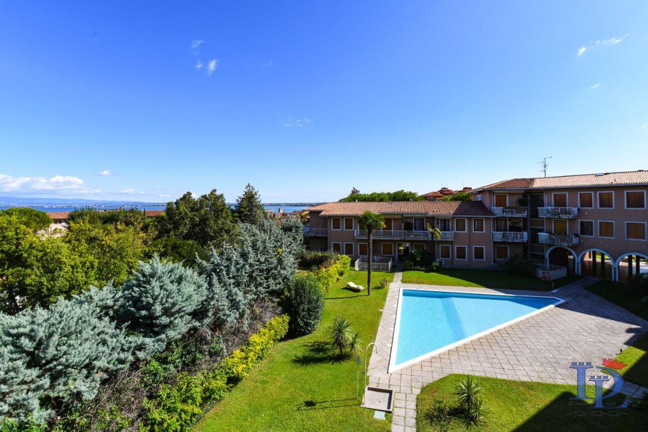 Desenzanoloft Official Partner Marriott Homes & Villas - Gardastar La Stella Del Lago Дезенцано-дель-Гарда Екстер'єр фото